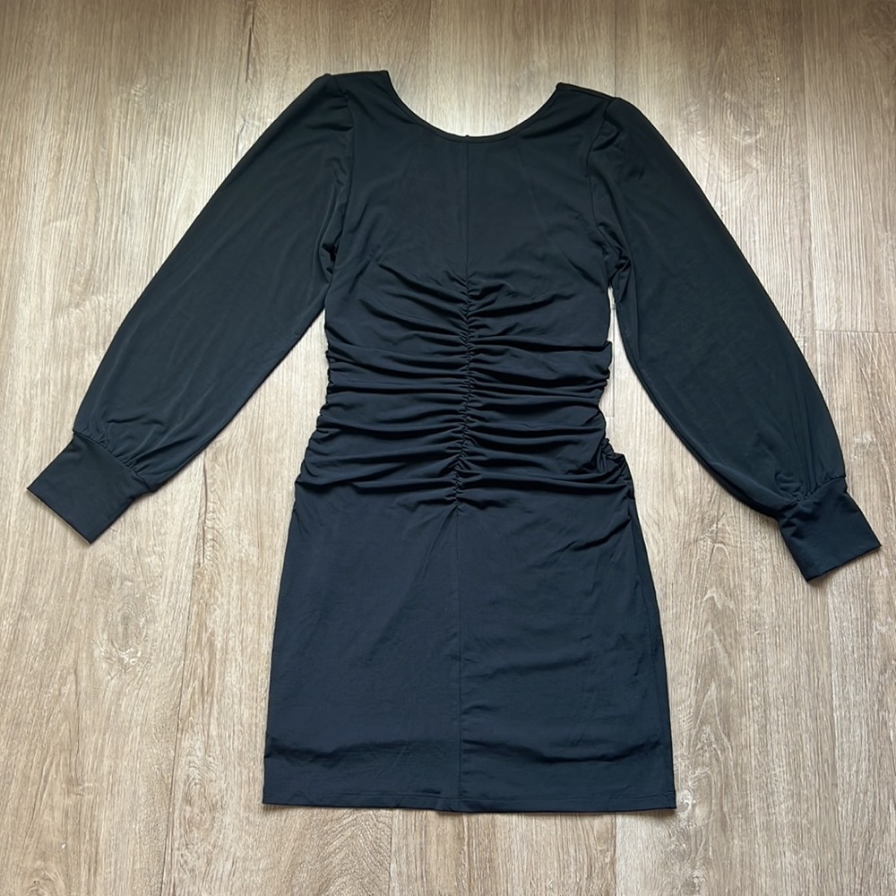 NWT 19 Cooper Women’s Long Sleeve Ruched Mini Cocktail Dress Size Medium